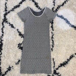 ✨ Bodycon 2 Dress Bundle! ✨ (Only B&W left)